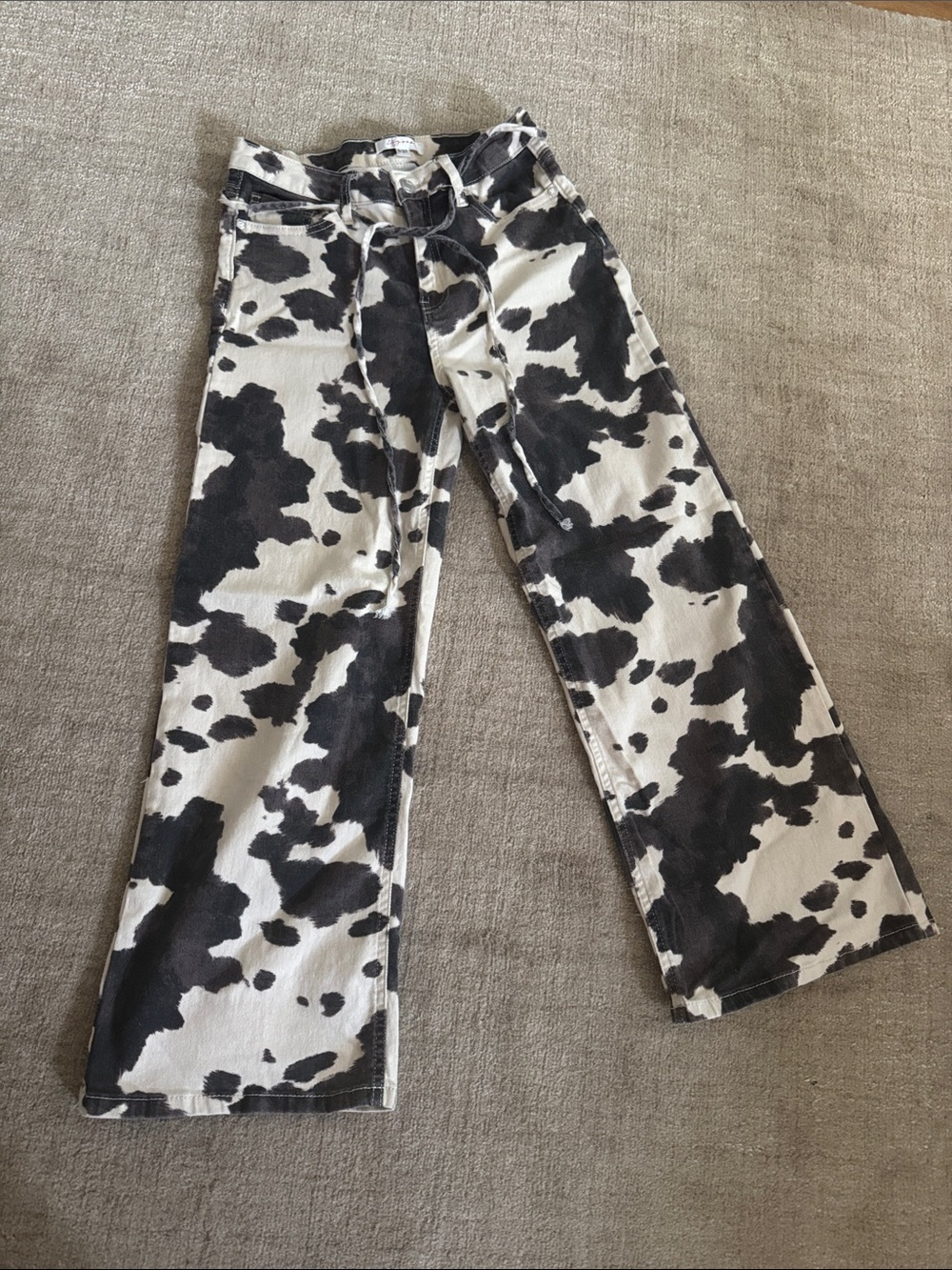 27 Super stretchy cropped Cow Wide Leg Jeans